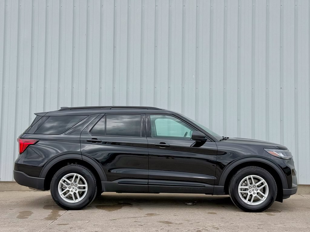 New 2026 Ford Explorer Active AWD/4WD image 7