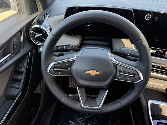 New 2026 Chevrolet Equinox LT image 16