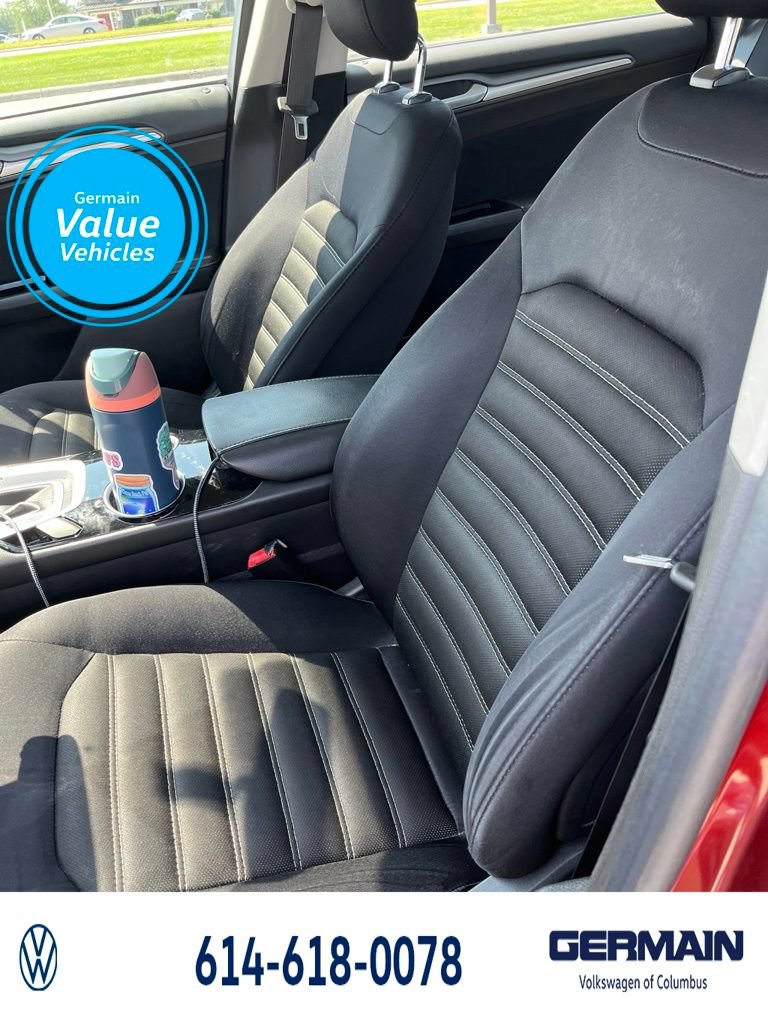 Used 2014 Ford Fusion SE FWD image 18