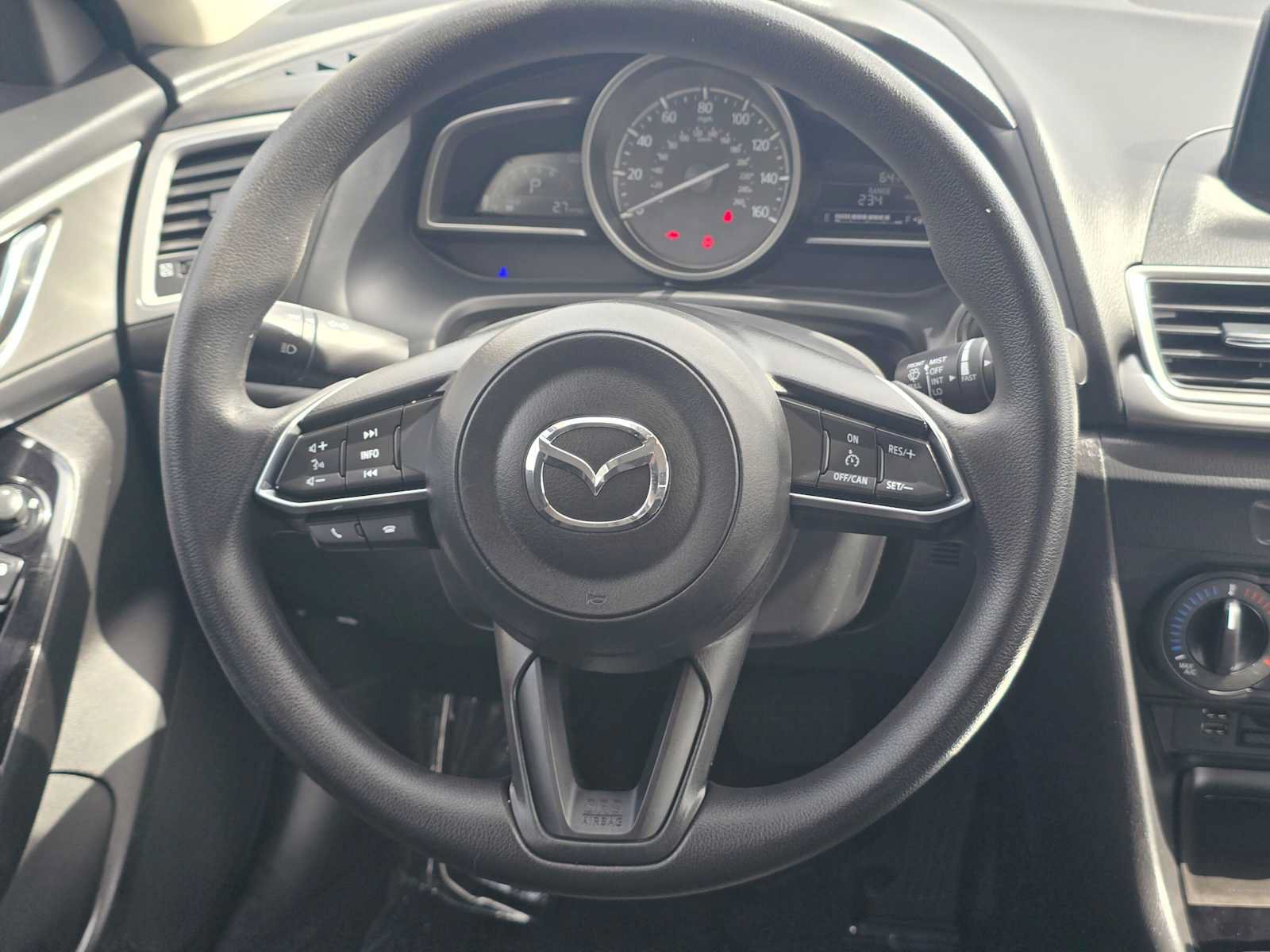 Used 2017 MAZDA MAZDA3 Sport FWD image 19