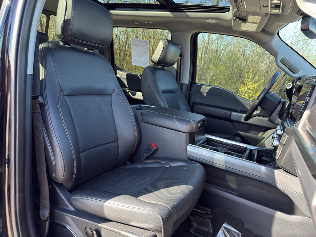 Used 2024 Ford F250 Lariat w/ Lariat Ultimate Package AWD/4WD image 26
