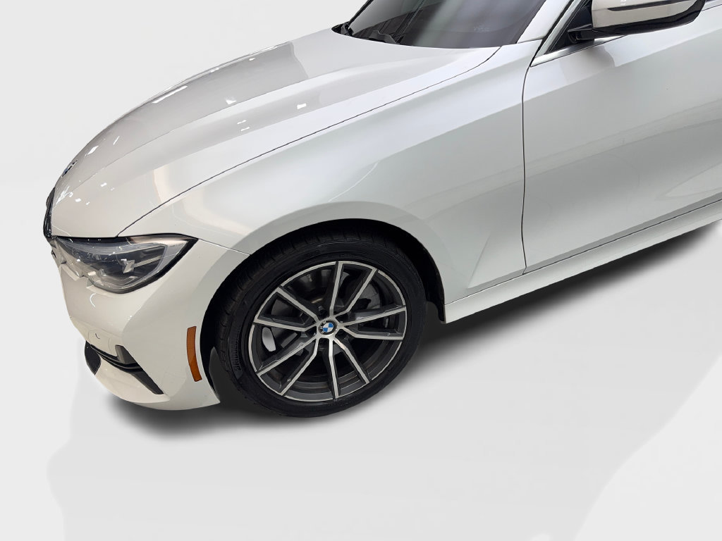 Used 2022 BMW 330i Sedan w/ Driving Assistance Package RWD image 18
