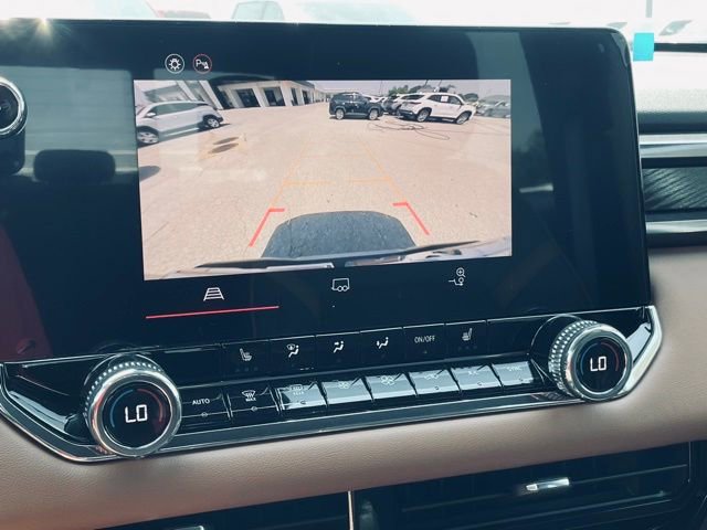 New 2025 GMC Canyon AT4 w/ Nightfall Edition image 16