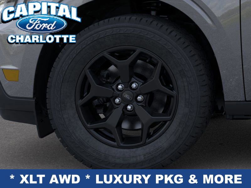 New 2025 Ford Maverick XLT w/ XLT Luxury Package image 21