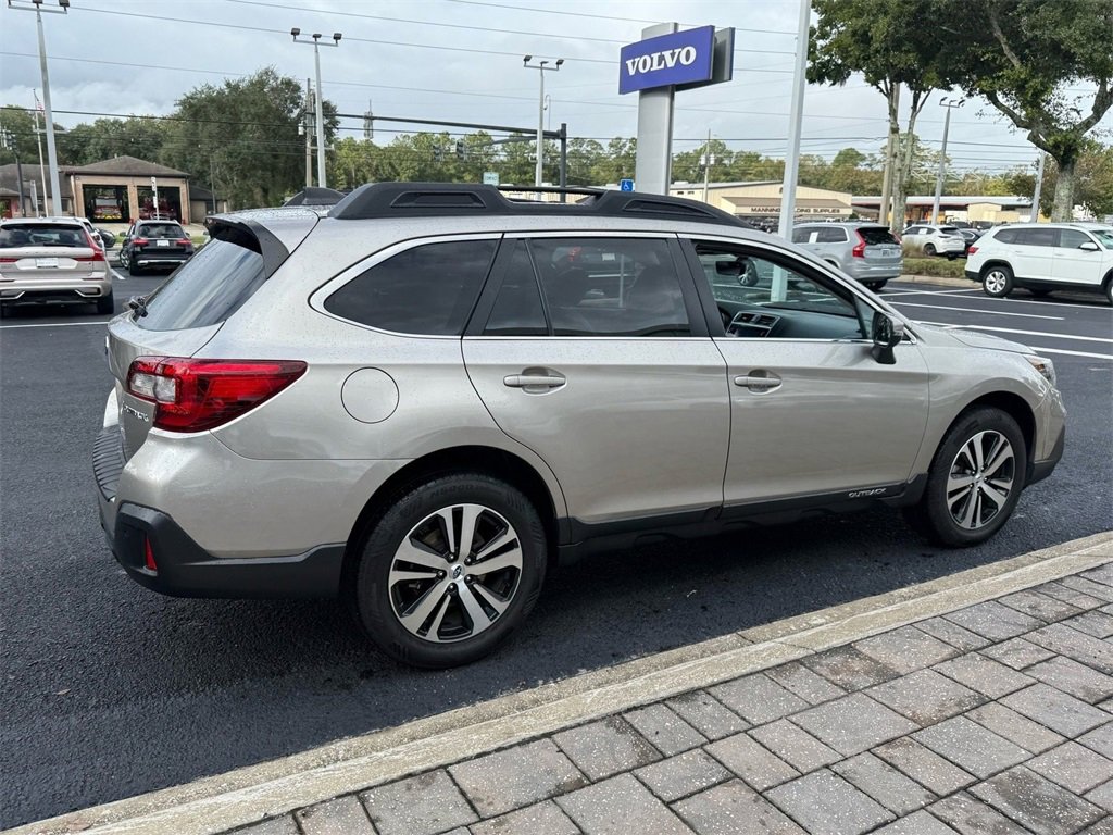 Used 2019 Subaru Outback 2.5i Limited image 16
