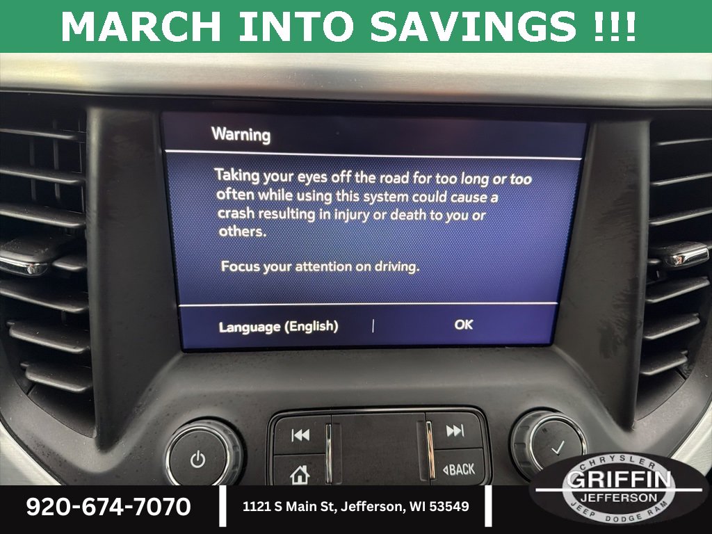 Used 2023 GMC Acadia SLE w/ Driver Convenience Package image 21