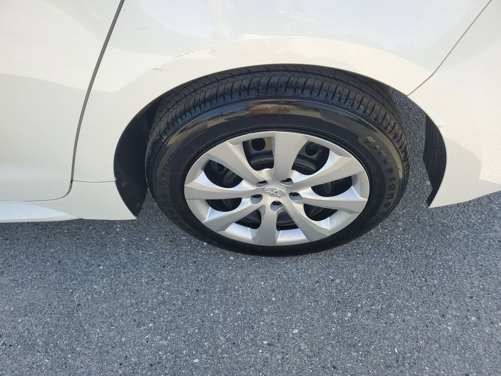 Certified 2024 Toyota Corolla LE image 20