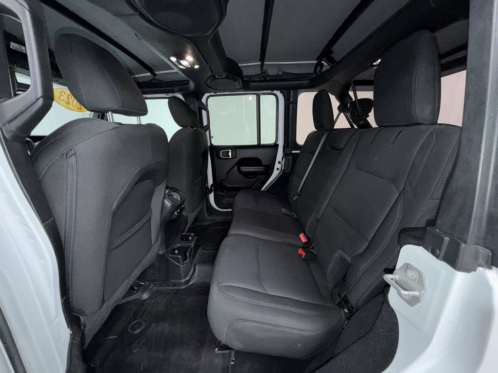 Used 2023 Jeep Wrangler Unlimited Sport AWD/4WD image 18
