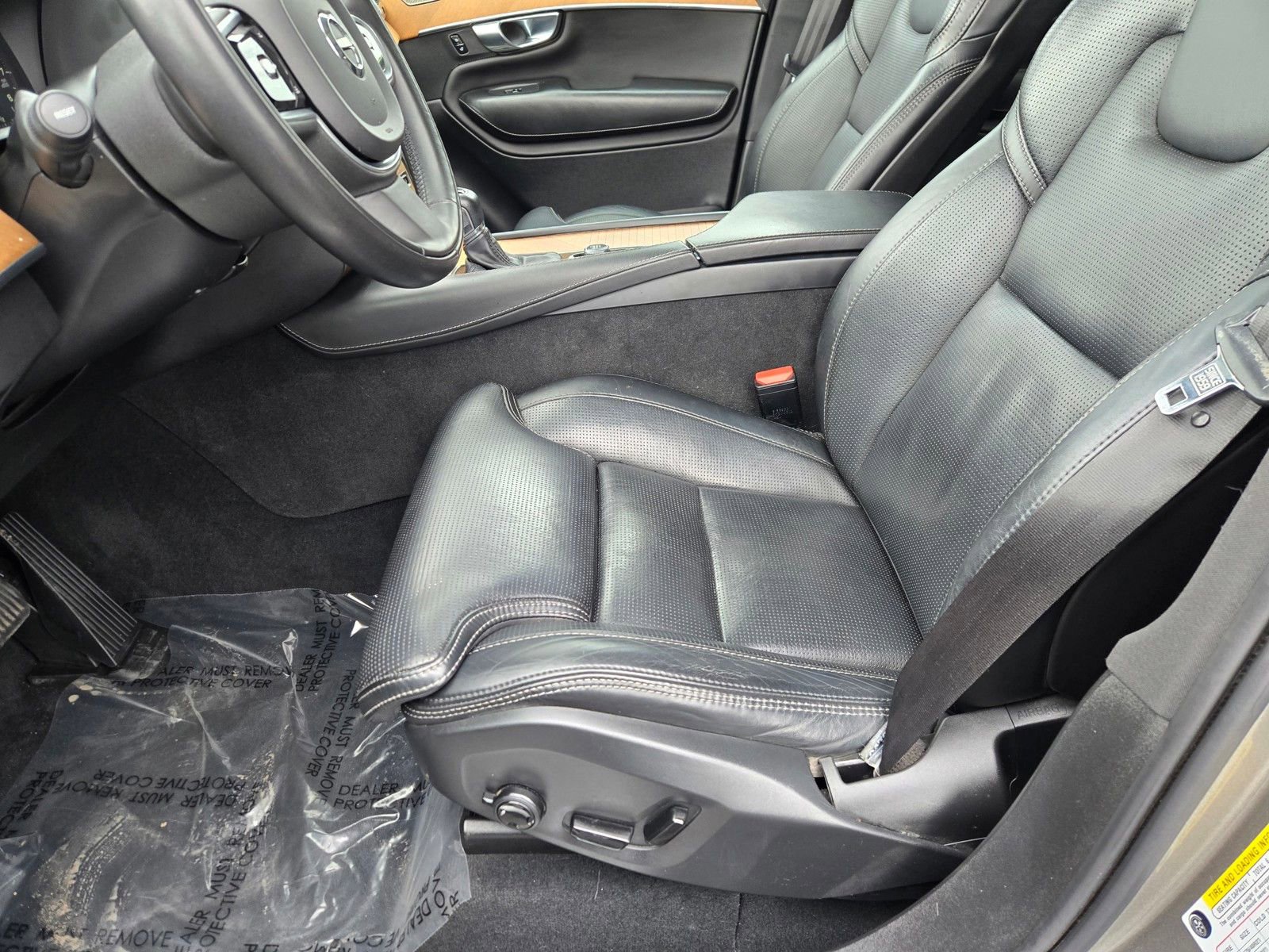 Used 2020 Volvo XC90 T6 Inscription w/ Protection Package Premier image 20