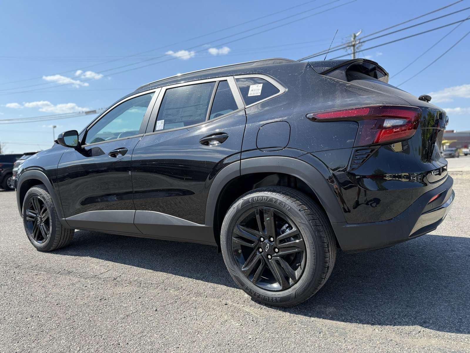 New 2026 Chevrolet Trax ACTIV w/ Sunroof Package image 4