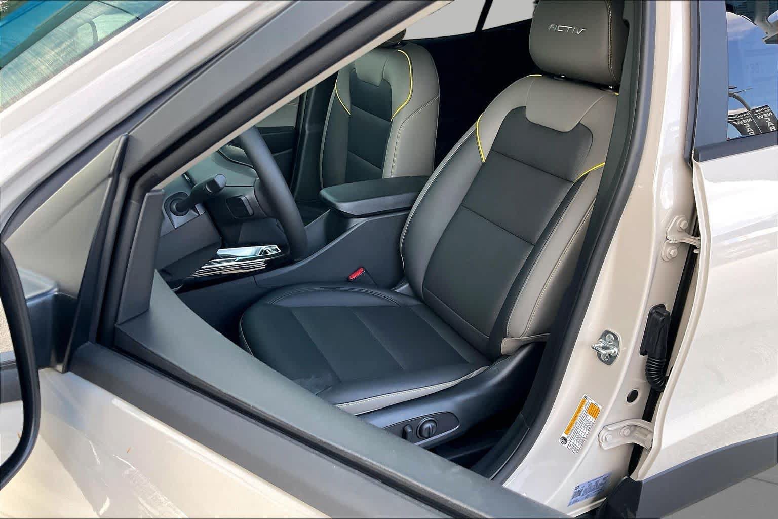 New 2026 Chevrolet Trax ACTIV w/ Driver Confidence Package FWD image 9