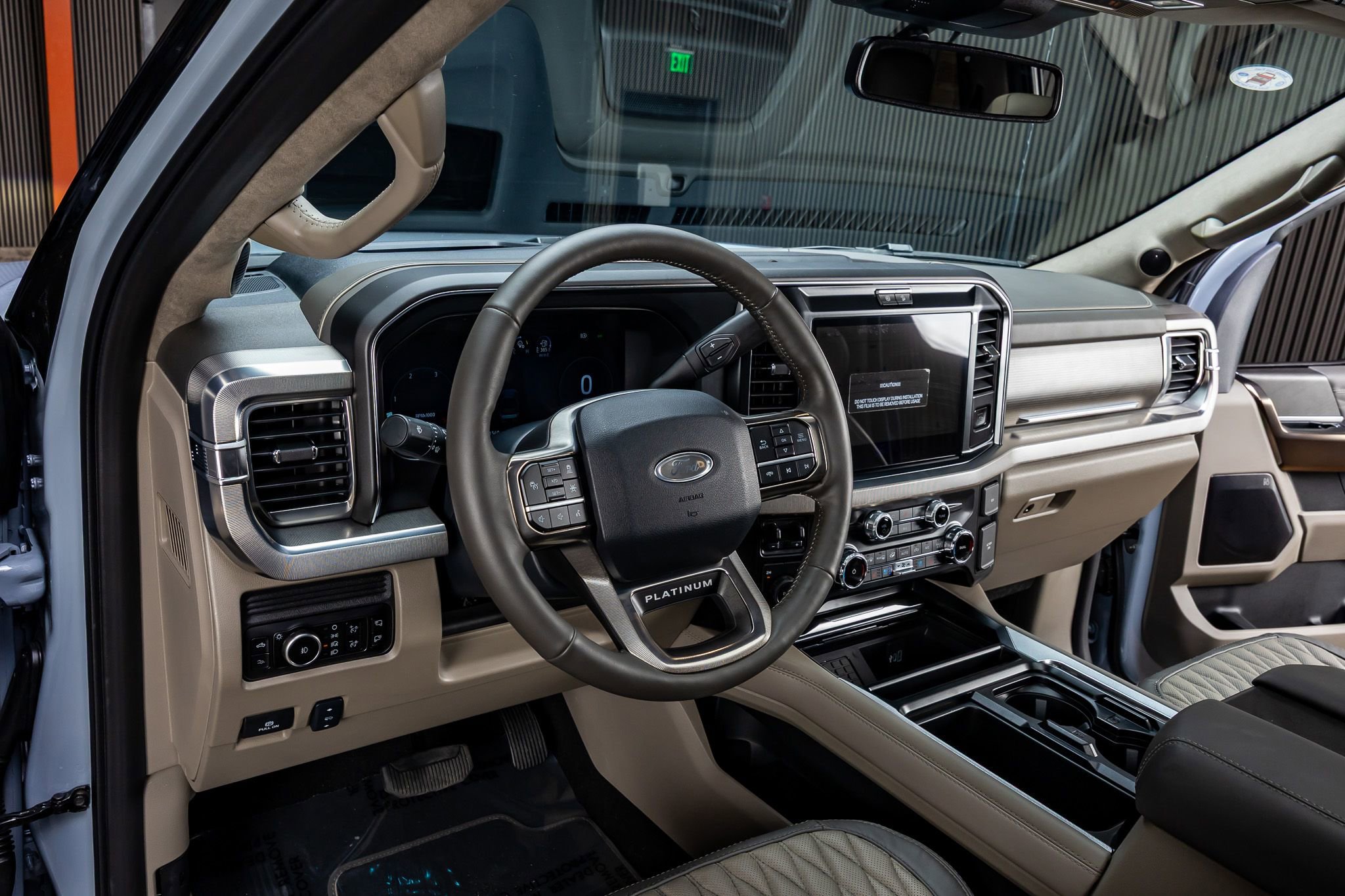 Used 2026 Ford F350 Platinum w/ Platinum Plus Package AWD/4WD image 17