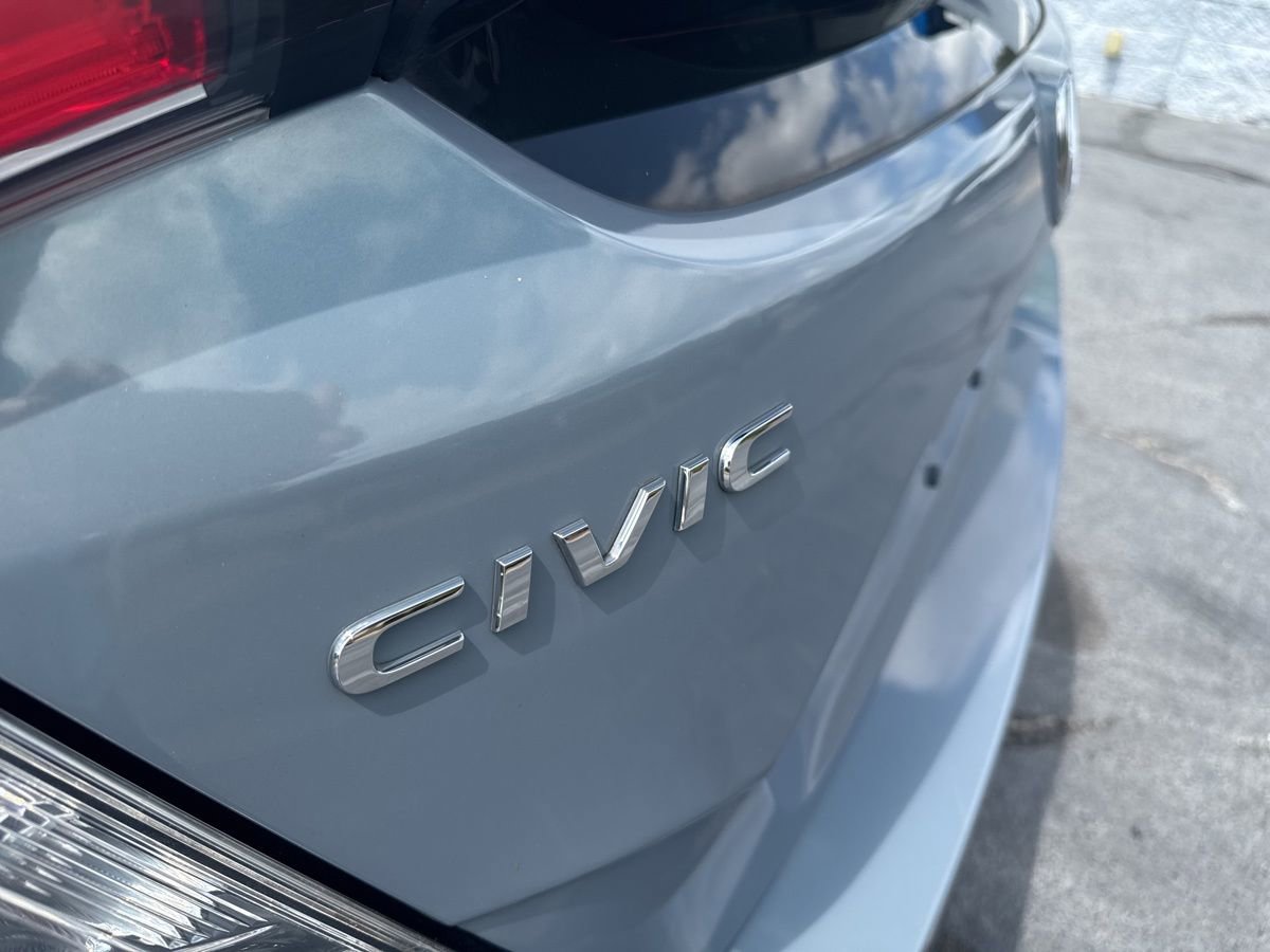 Used 2019 Honda Civic Sport image 12