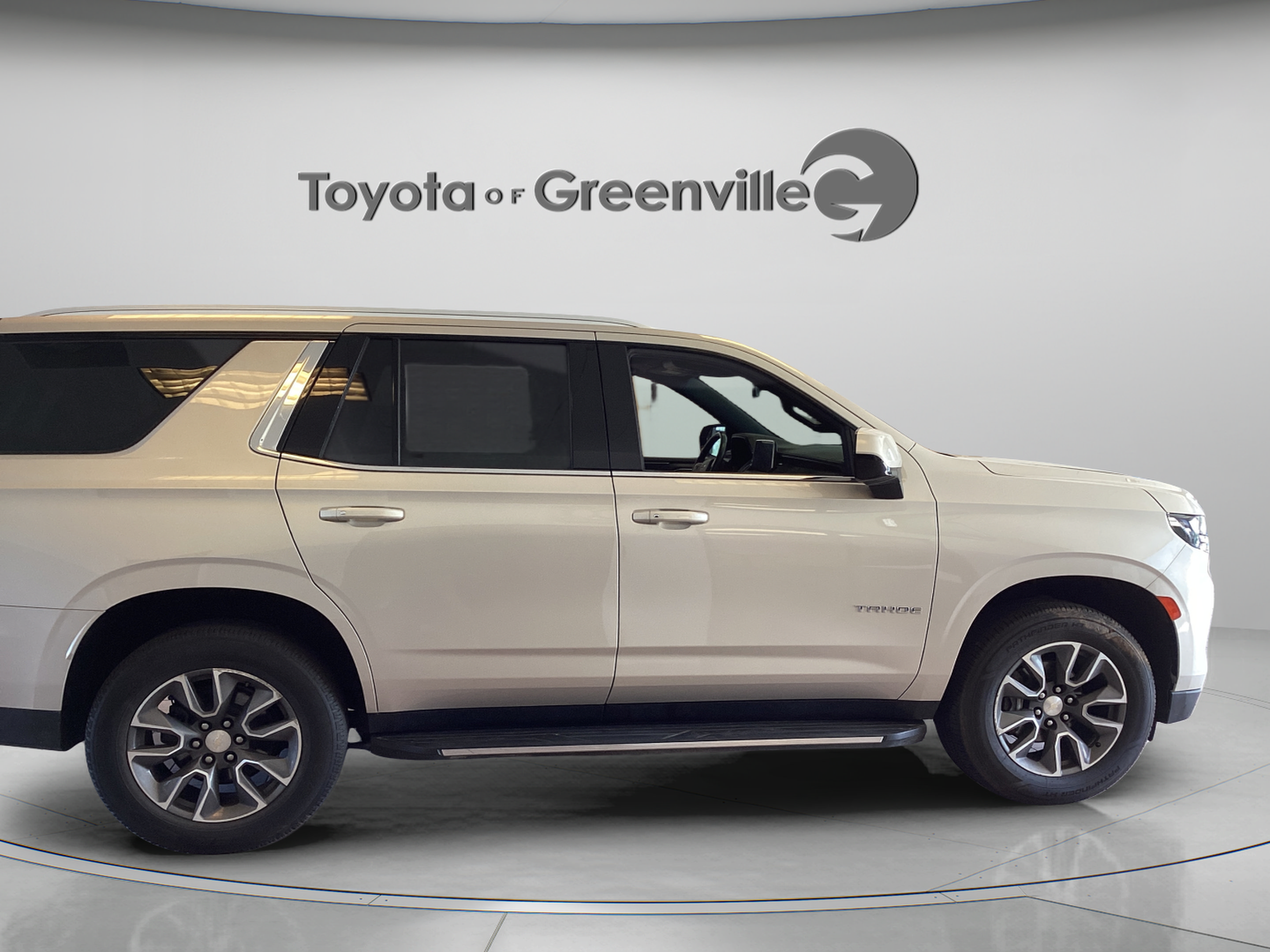 Used 2021 Chevrolet Tahoe LT w/ Rear Media and Nav Package RWD image 7