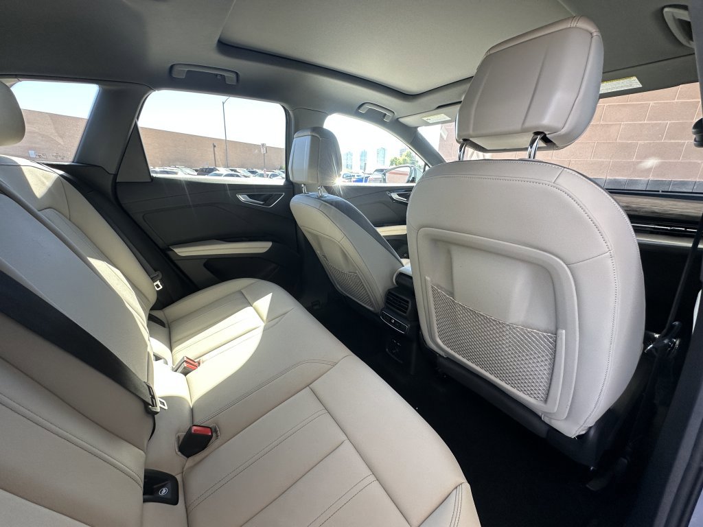 Used 2024 Audi Q4 e-tron Premium w/ Convenience Package image 42