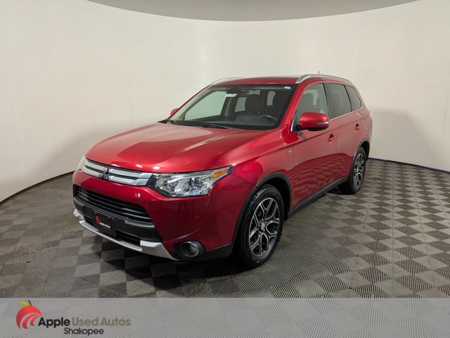 Used 2015 Mitsubishi Outlander GT AWD/4WD image 3