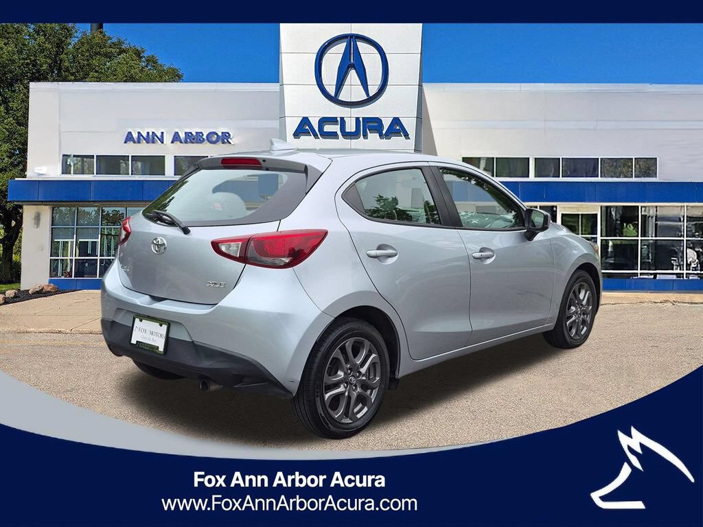 Used 2020 Toyota Yaris XLE FWD image 5