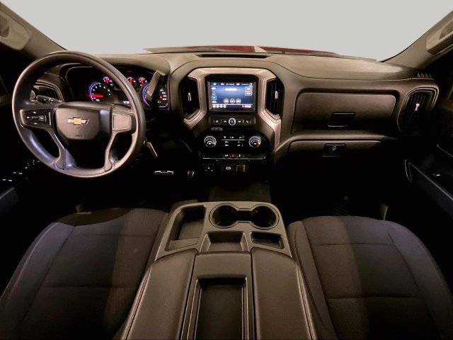 Used 2020 Chevrolet Silverado 1500 Custom w/ Custom Value Package AWD/4WD image 14