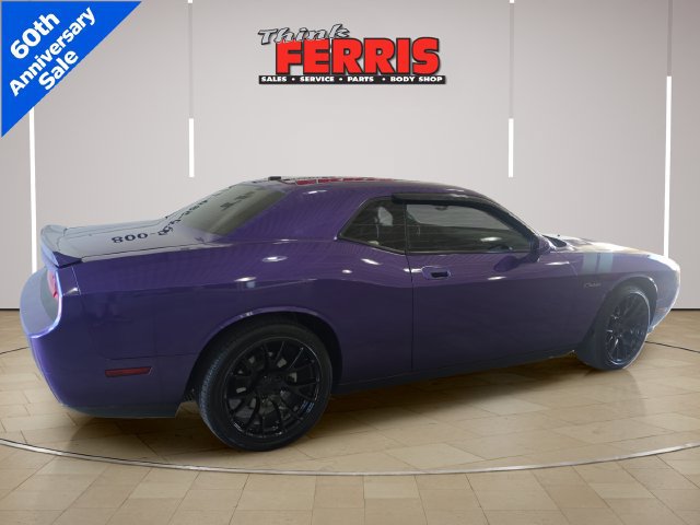 Used 2010 Dodge Challenger R/T RWD image 5