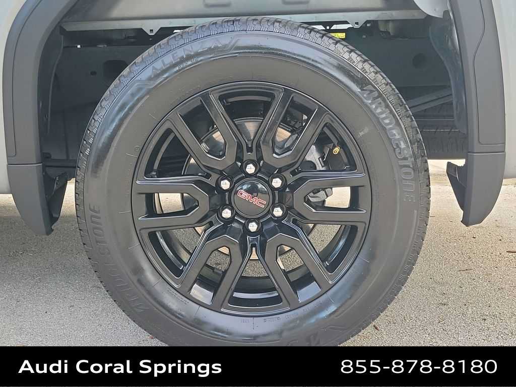 Used 2025 GMC Sierra 1500 Elevation RWD image 16