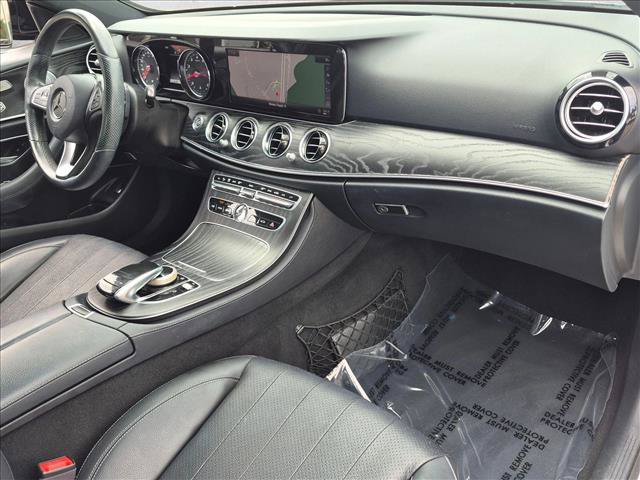 Certified 2018 Mercedes-Benz E 300 4MATIC image 20