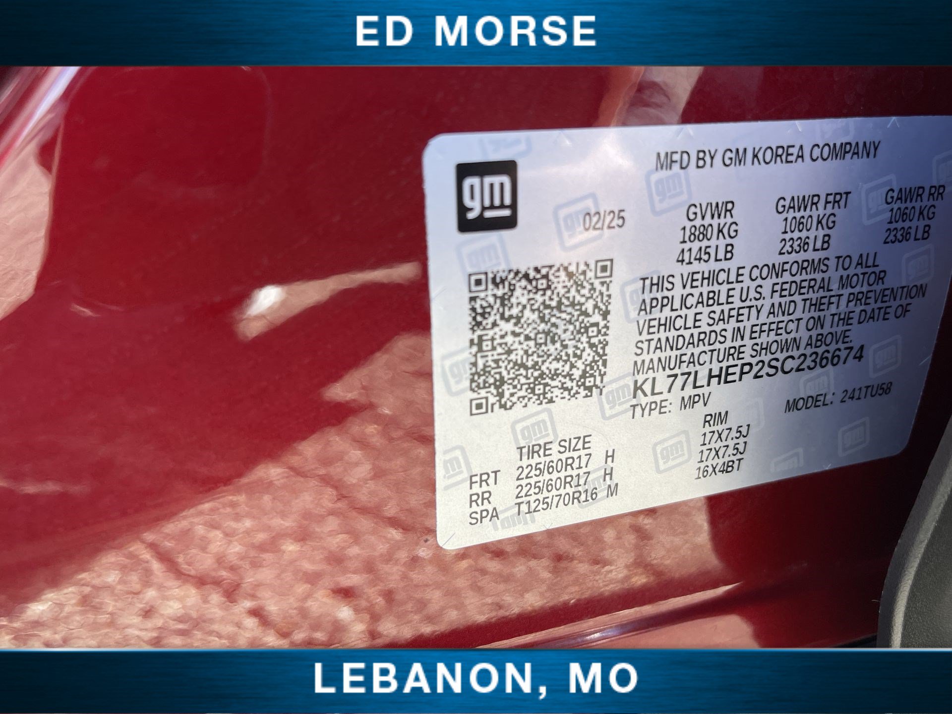 Certified 2025 Chevrolet Trax LT w/ LT Convenience Package FWD image 31