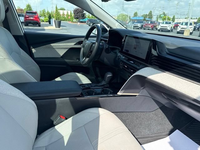 Certified 2025 Toyota Camry XLE w/ Premium Plus Package FWD image 27