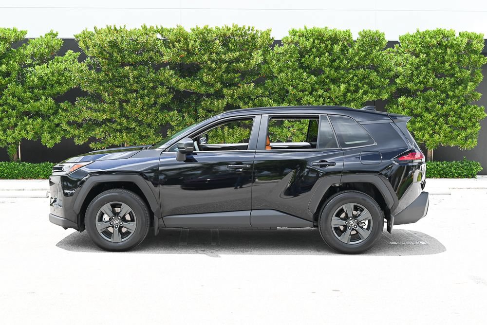 Used 2026 Toyota RAV4 LE FWD image 7