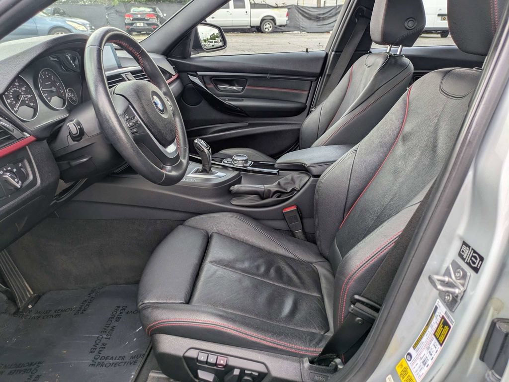 Used 2014 BMW 335i Sedan RWD image 19