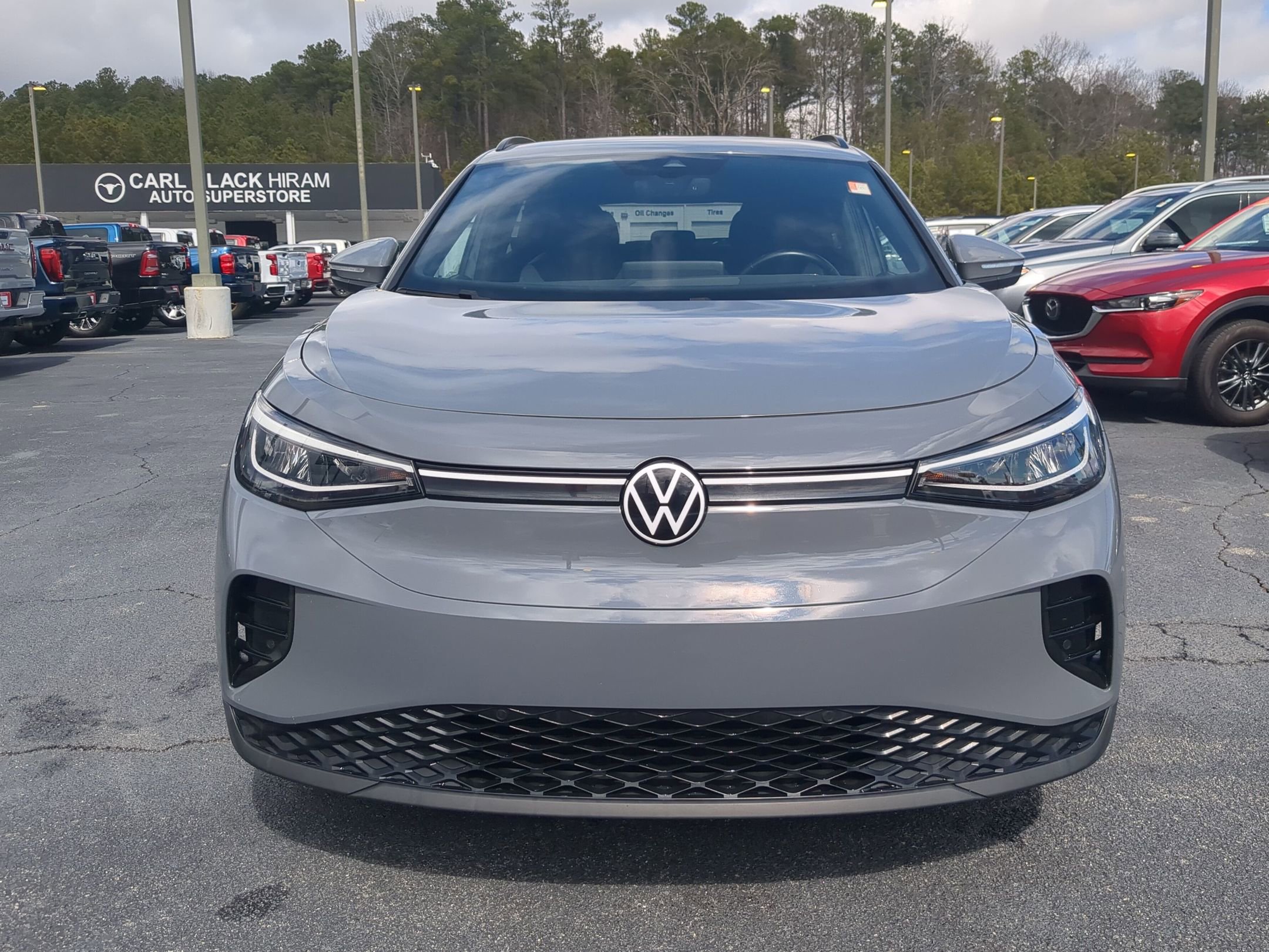 Used 2023 Volkswagen ID.4 Pro image 2