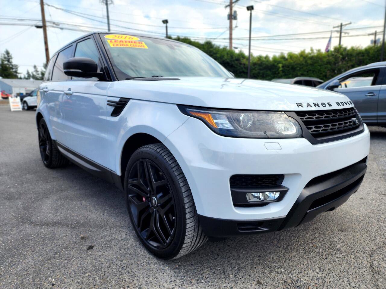 Used 2016 Land Rover Range Rover Sport Supercharged image 3