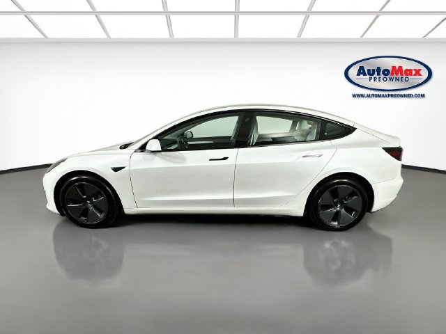 Used 2023 Tesla Model 3 Standard Range RWD image 9