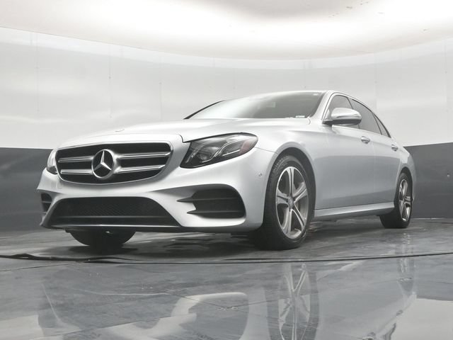 Used 2017 Mercedes-Benz E 300 4MATIC image 55