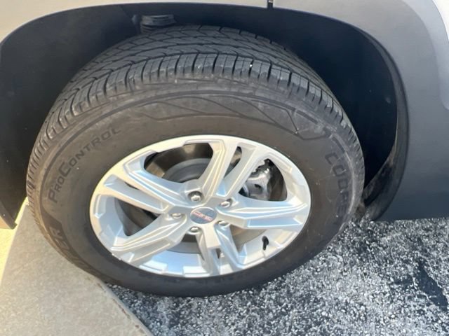 Used 2022 GMC Terrain SLE w/ Driver Convenience Package FWD image 22
