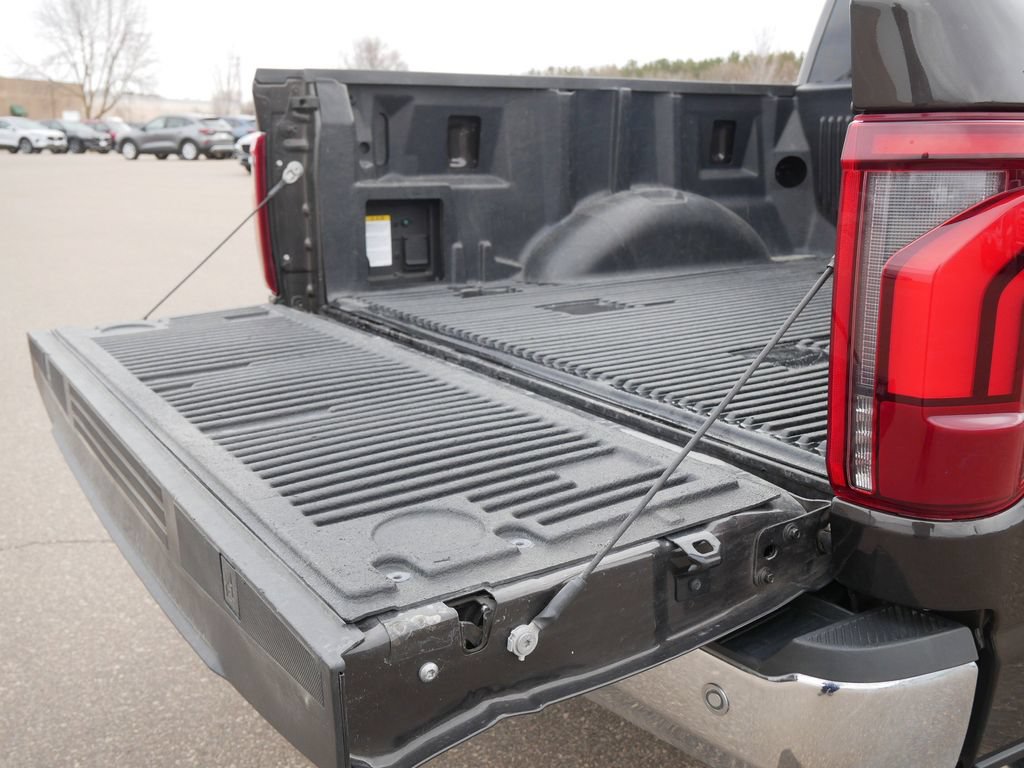 Certified 2024 Ford F150 Lariat AWD/4WD image 11