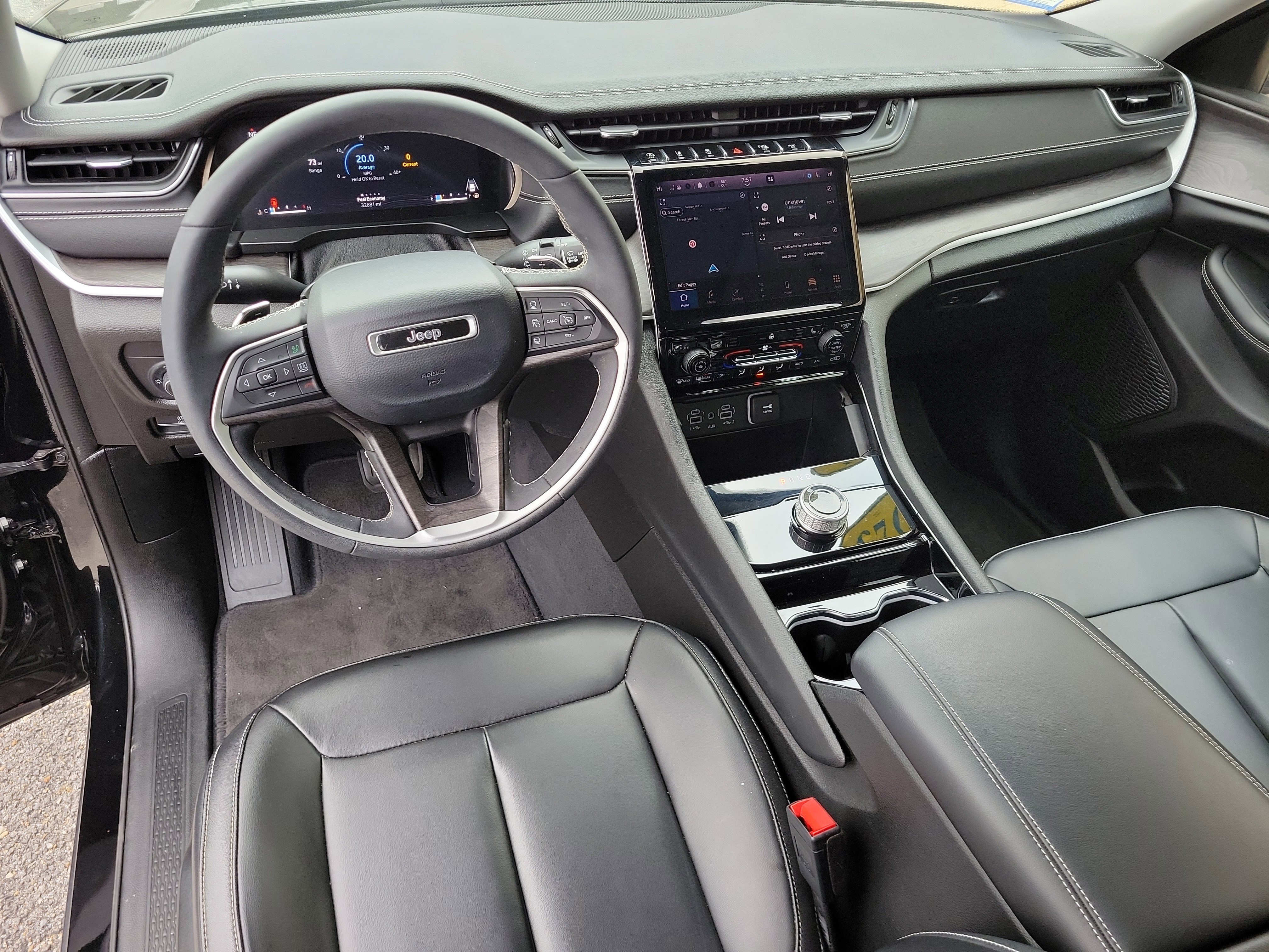 Used 2023 Jeep Grand Cherokee L Limited image 15