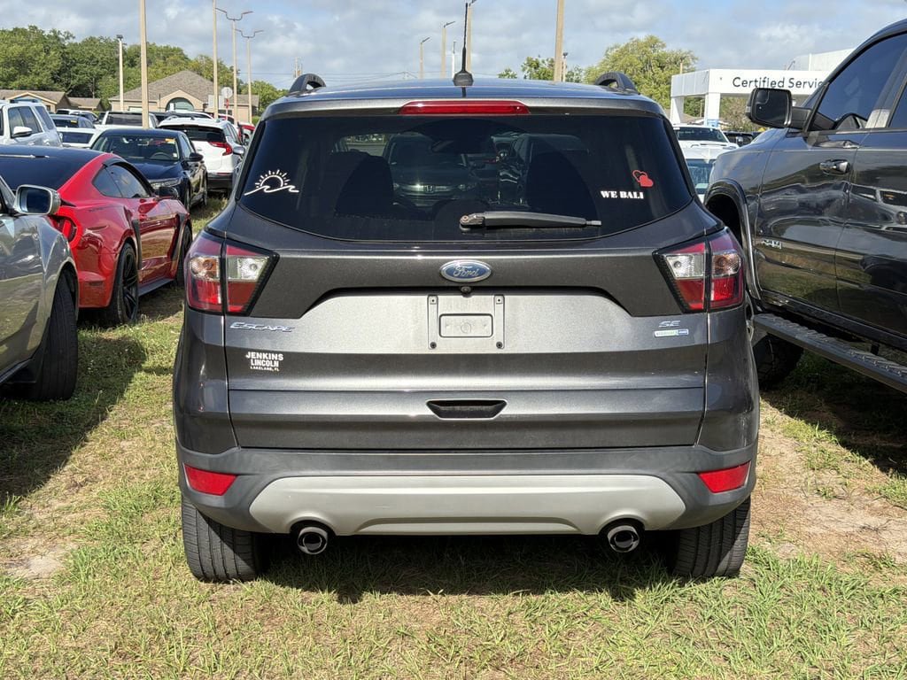 Used 2018 Ford Escape SE image 7