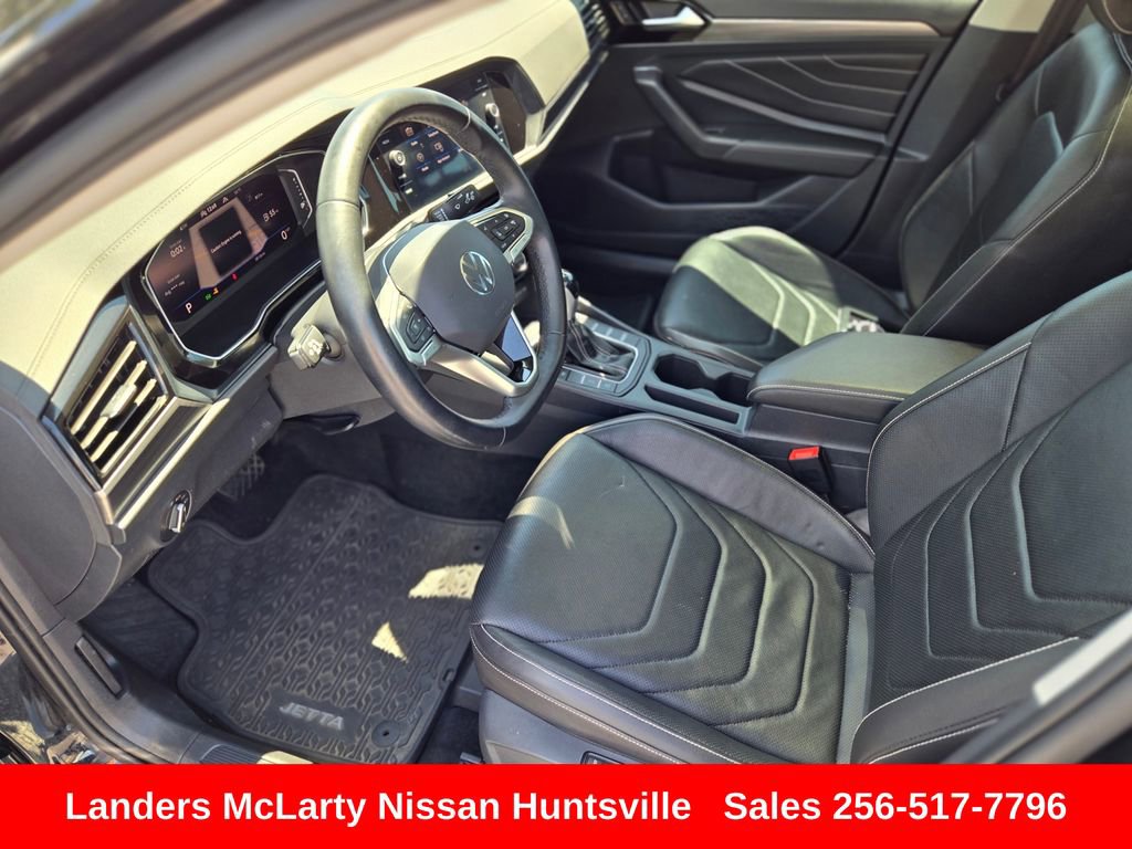 Used 2024 Volkswagen Jetta SEL FWD image 17