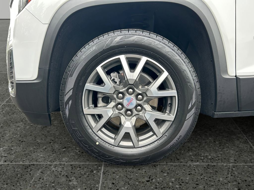 Used 2022 GMC Acadia SLE FWD image 4