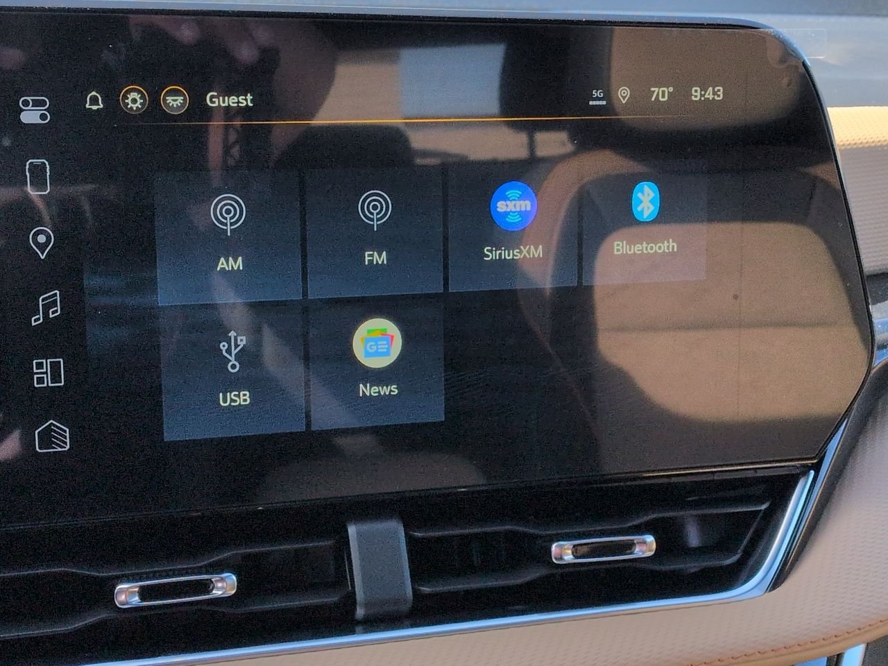 New 2026 Chevrolet Equinox ACTIV FWD image 13