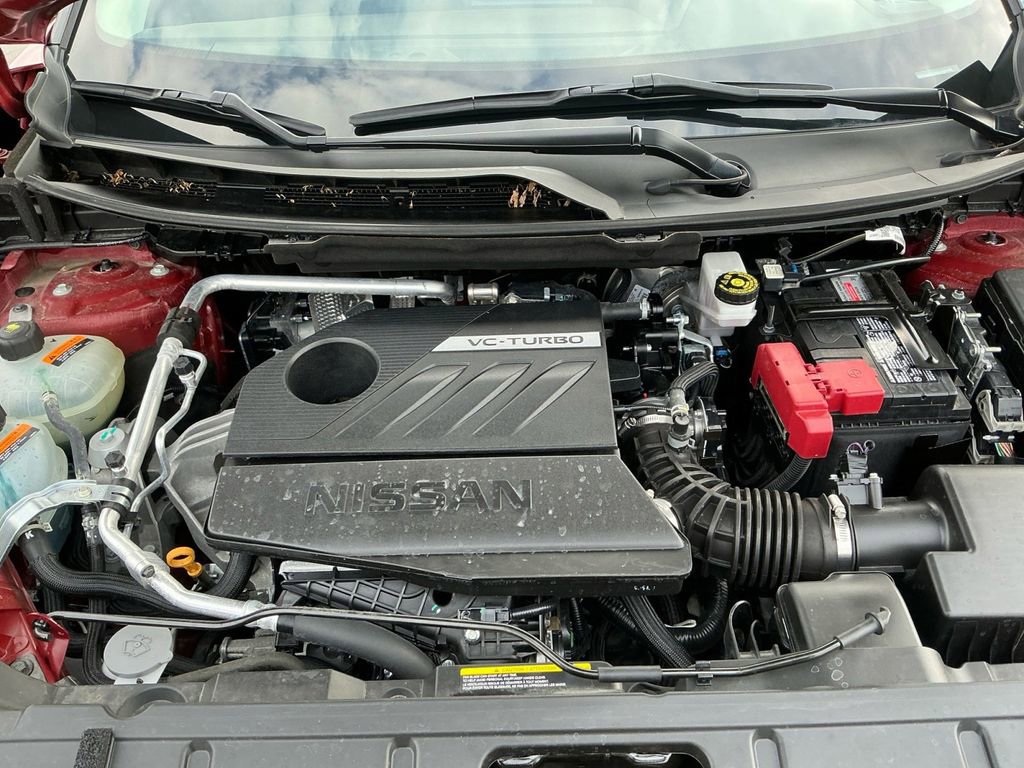 Used 2023 Nissan Rogue SV image 25