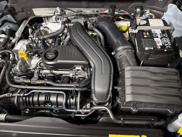 New 2026 Volkswagen Taos SE AWD/4WD image 14
