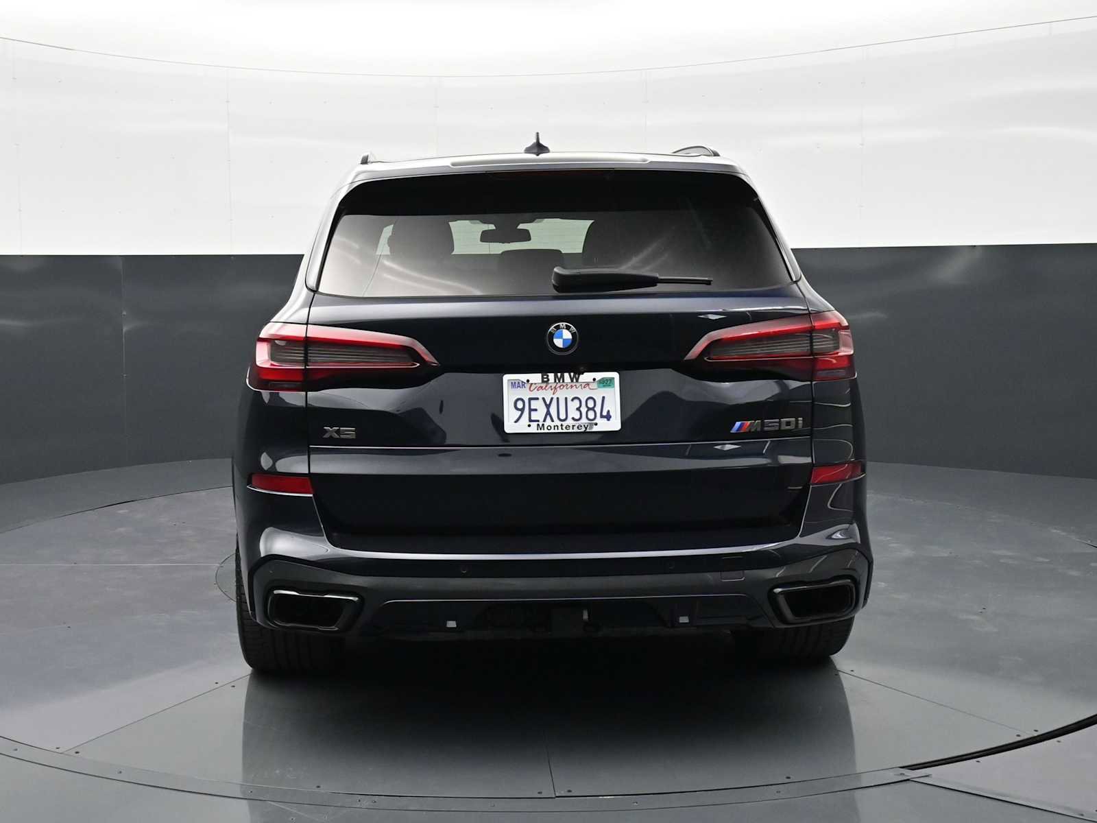 Used 2023 BMW X5 M50i w/ Executive Package image 6