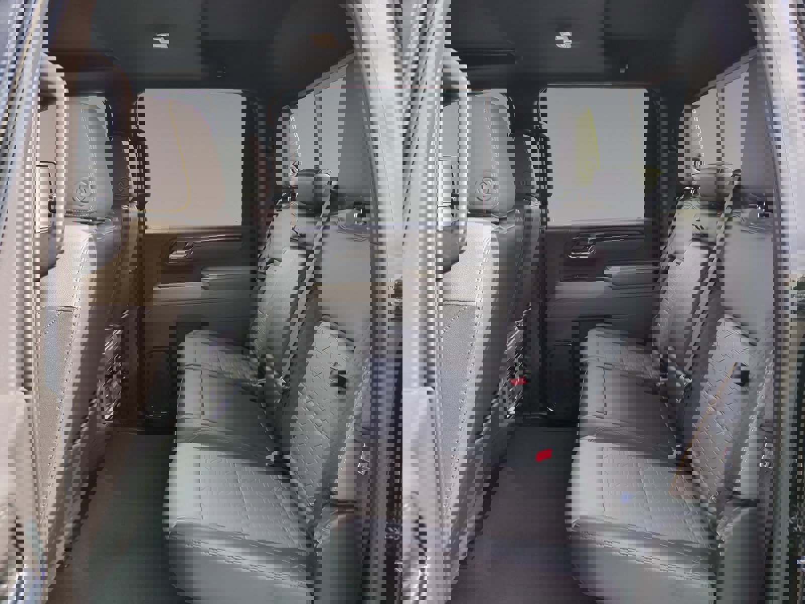 Used 2024 Chevrolet Silverado 2500 ZR2 image 13