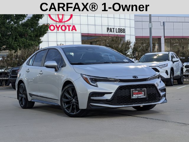 Used 2026 Toyota Corolla SE FWD image 2
