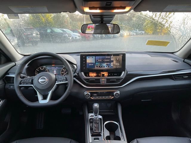 New 2025 Nissan Altima 2.5 SR w/ SR Premium Package image 14