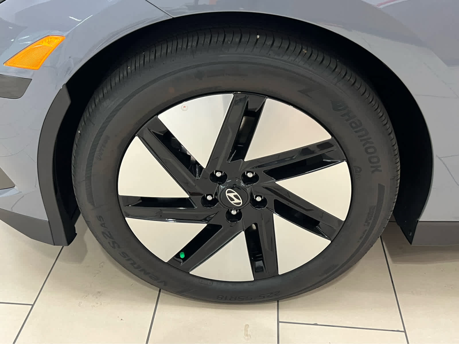 New 2025 Hyundai Ioniq 6 SE image 13