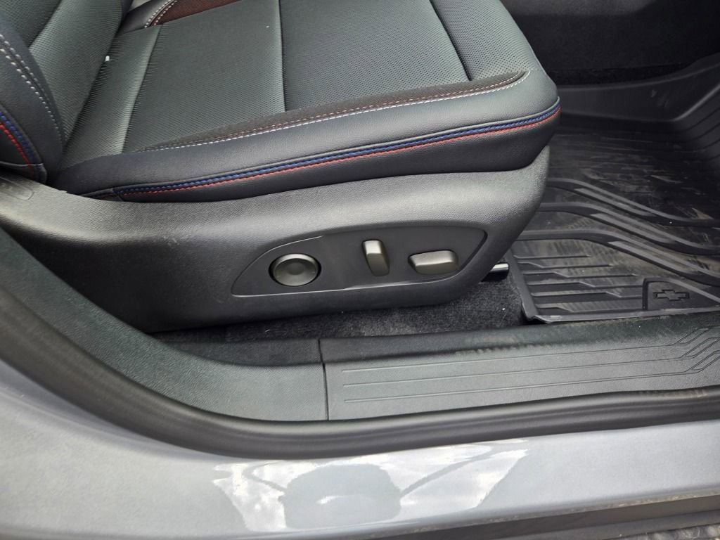 New 2025 Chevrolet Equinox EV RS w/ Convenience Package II image 5