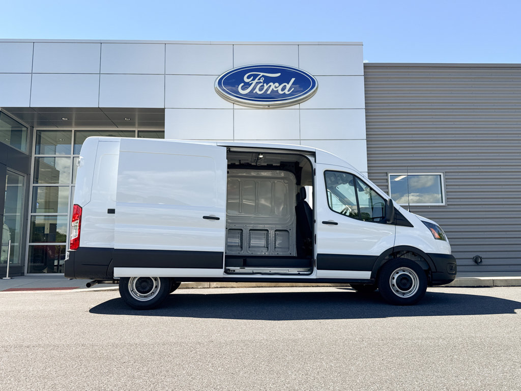 New 2026 Ford Transit 150 148 Medium Roof RWD image 3