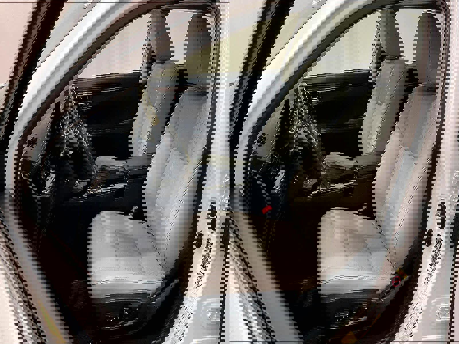 Used 2013 Lexus ES 350 image 10